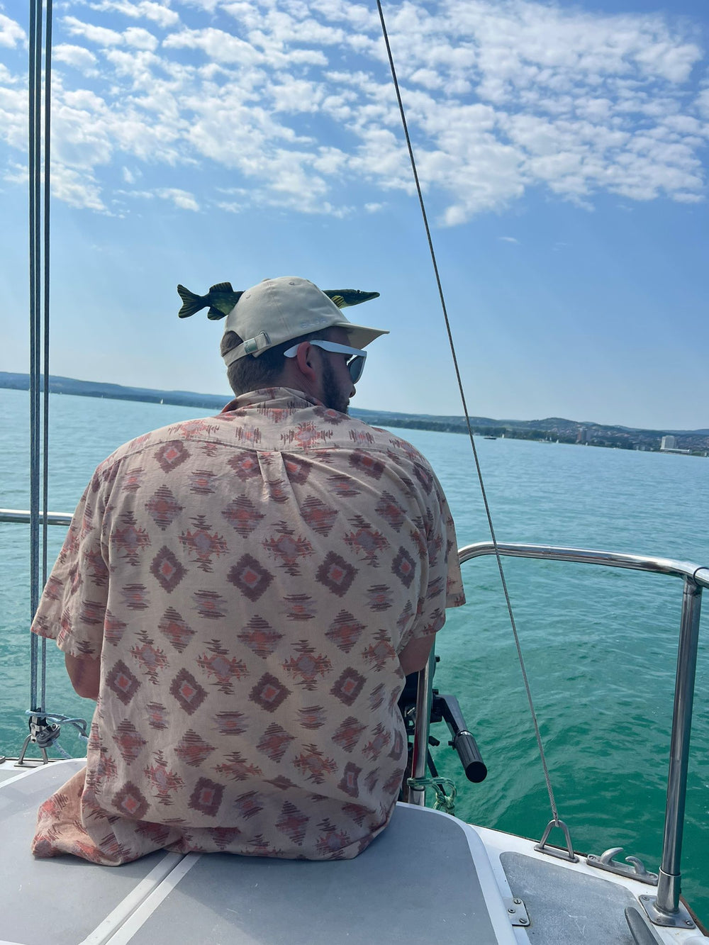 BLOB Fish-Caps auf dem Boot